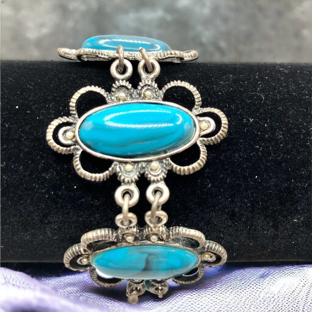 Faux Turquoise Silver-Tone Bracelet!